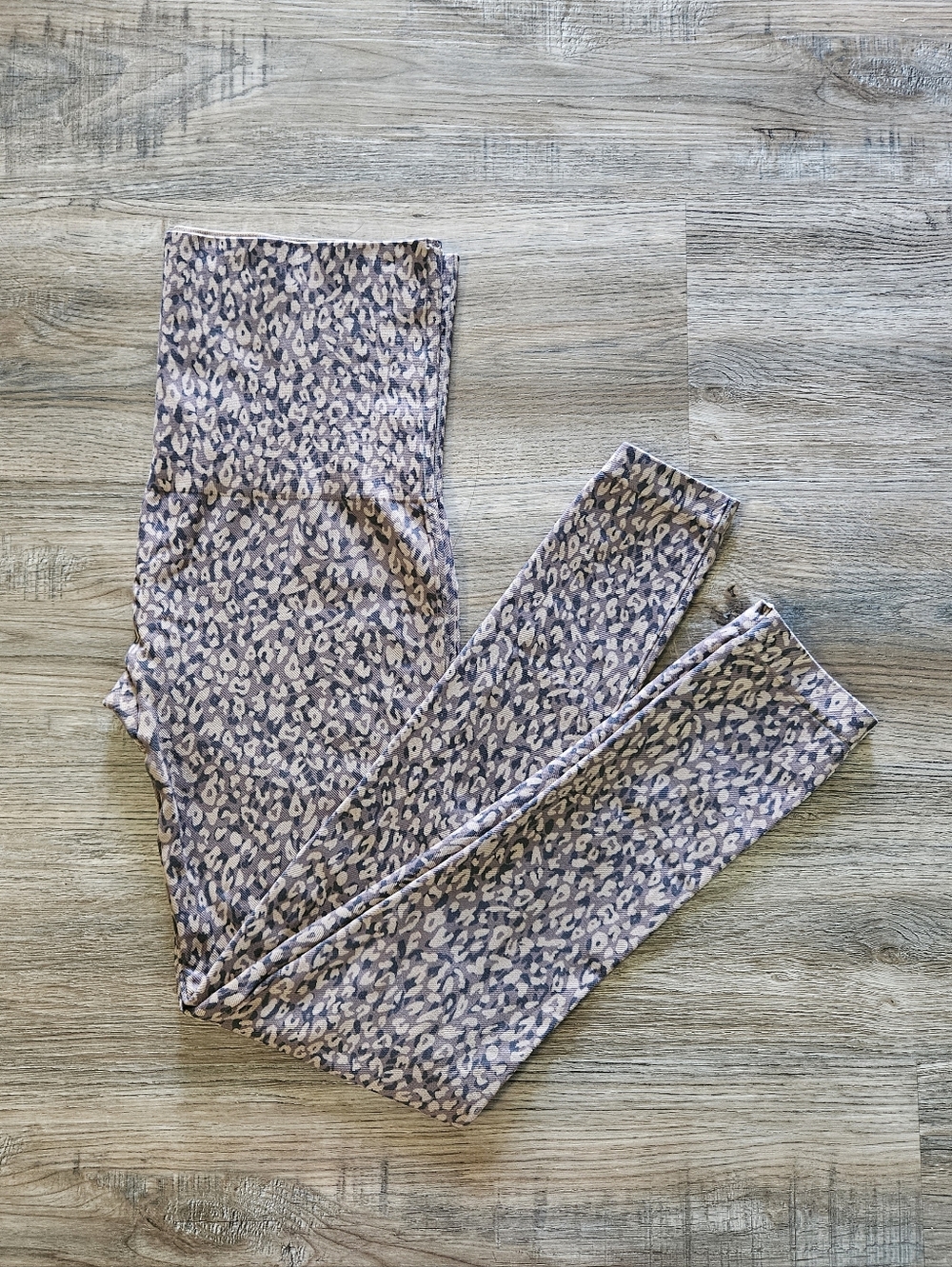 Spanx Look at‎ Me Now Leopard Print Seamless Leggings
